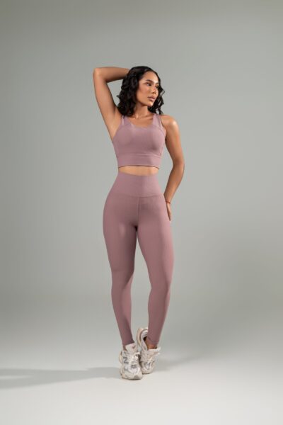 Conjunto Feminino em Poliamida Canelado